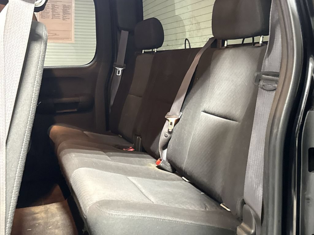 Used 2011 Chevrolet Silverado 1500 LT w/ All-Star Edition AWD/4WD image 21