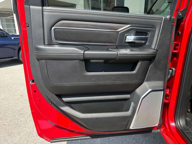 New 2026 RAM 4500 Tradesman w/ Laramie Trim Package AWD/4WD image 42