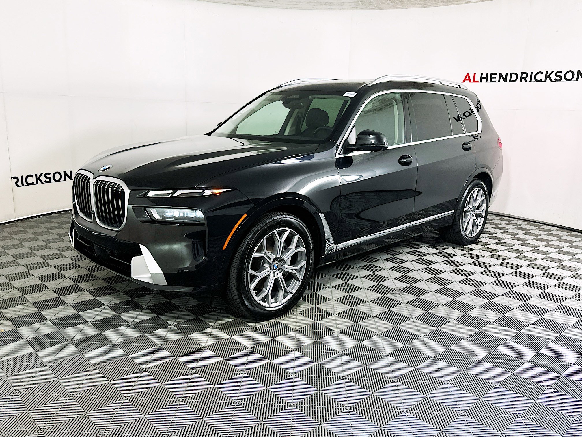 Used 2025 BMW X7 xDrive40i image 7