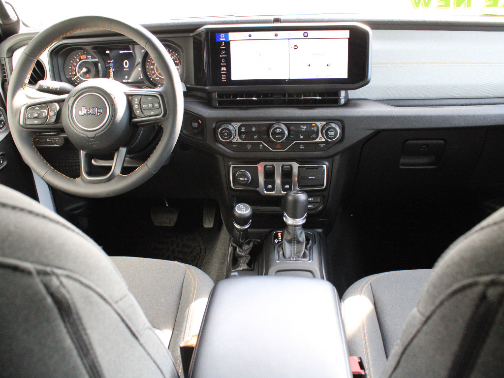 Certified 2024 Jeep Wrangler Sport AWD/4WD image 18