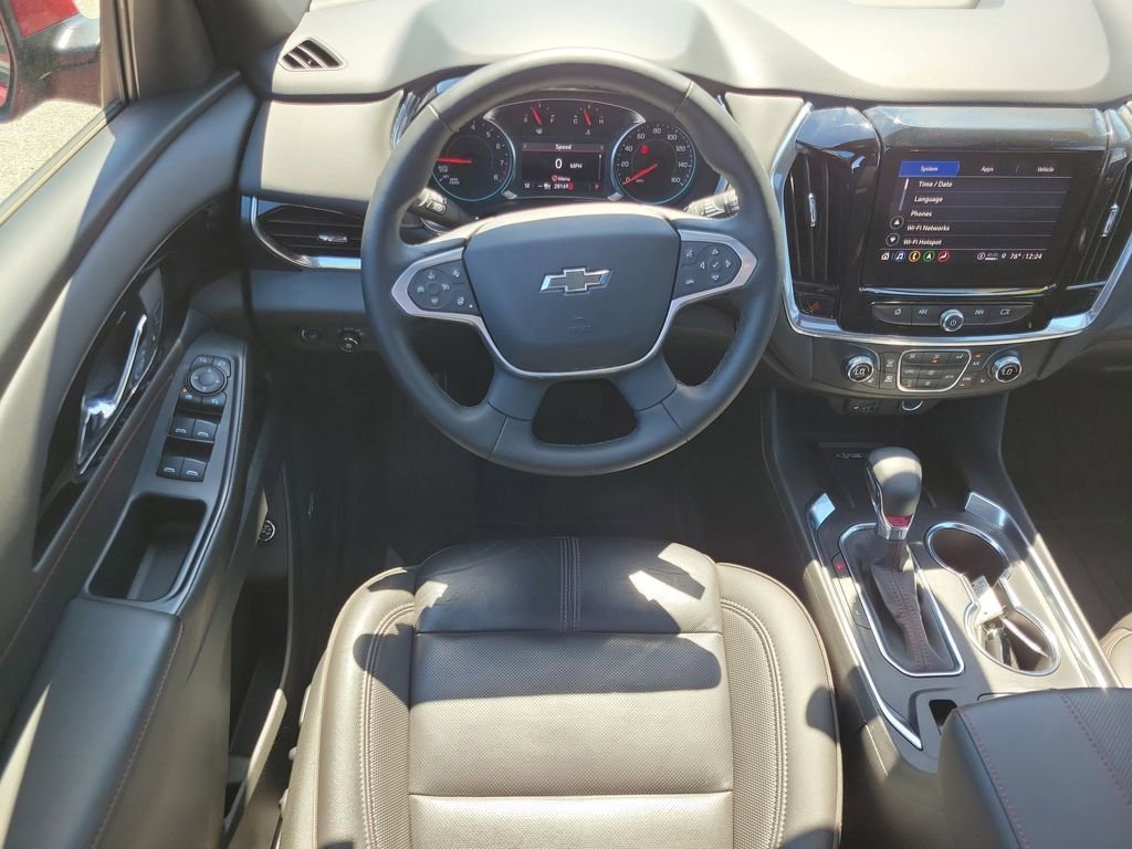 Used 2023 Chevrolet Traverse RS AWD/4WD image 15