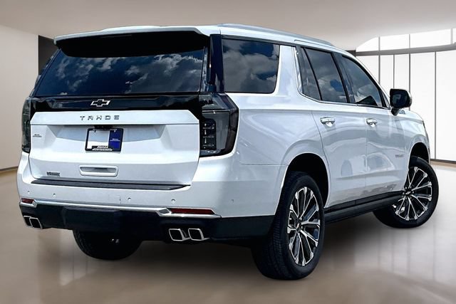 Used 2025 Chevrolet Tahoe High Country AWD/4WD image 6