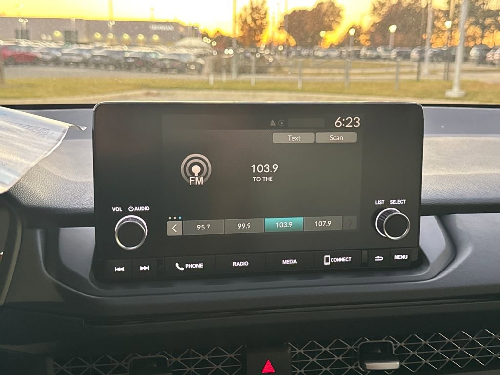 New 2025 Honda Accord SE image 17