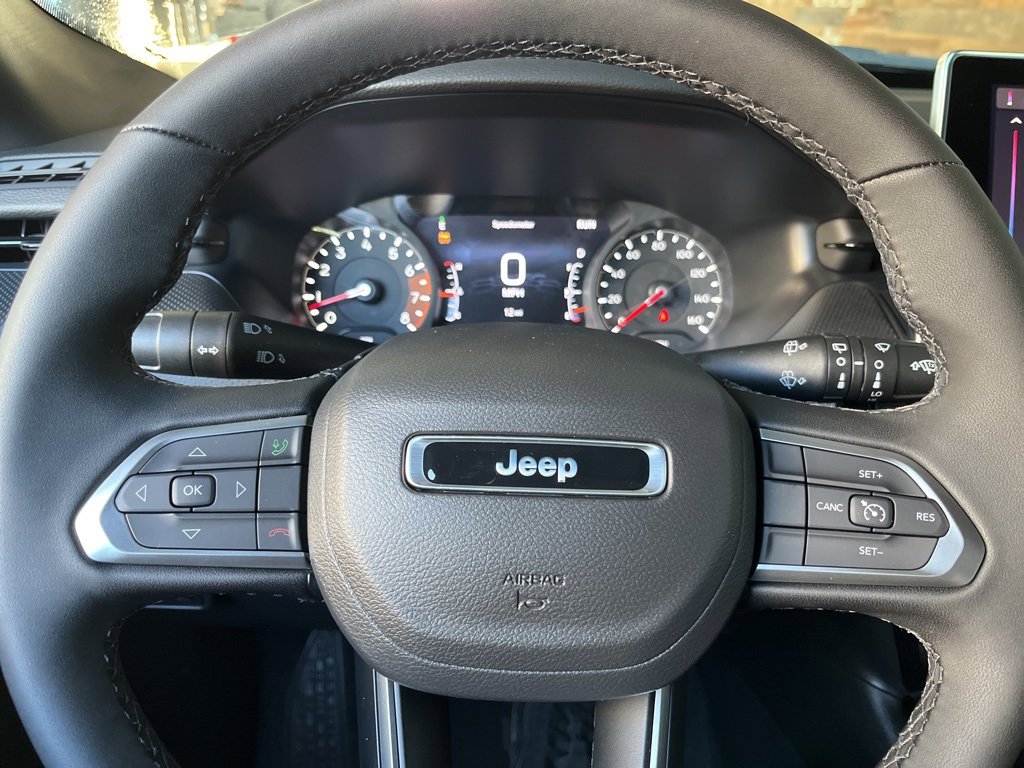 New 2026 Jeep Compass Latitude image 41