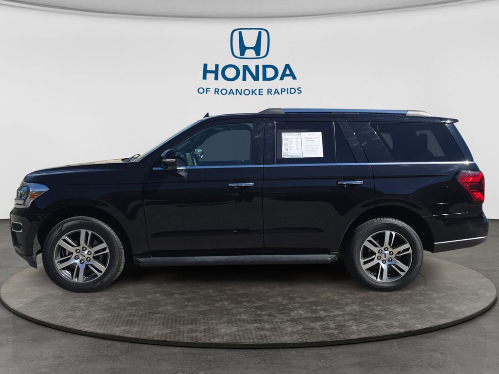 Used 2024 Ford Expedition Limited image 2