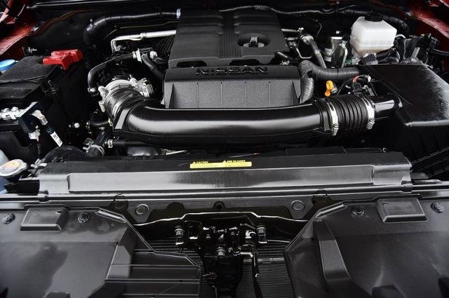 Certified 2025 Nissan Frontier PRO-4X w/ Pro Premium Package image 32