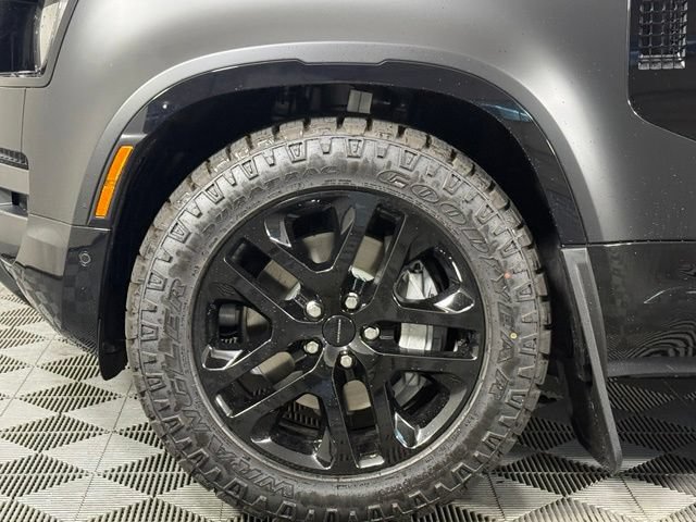 New 2026 Land Rover Defender 130 Outbound AWD/4WD image 12