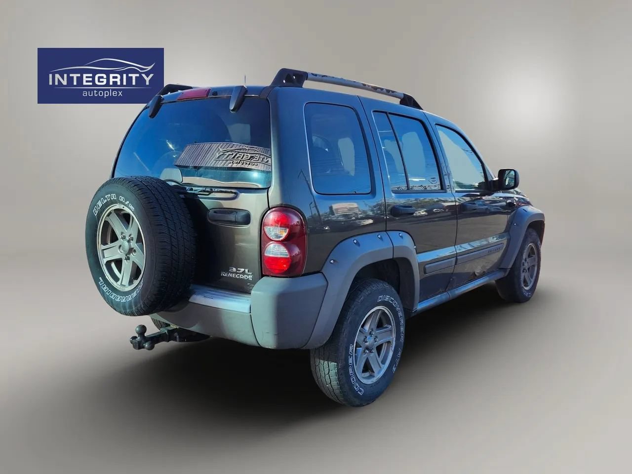 Used 2005 Jeep Liberty Renegade AWD/4WD image 4