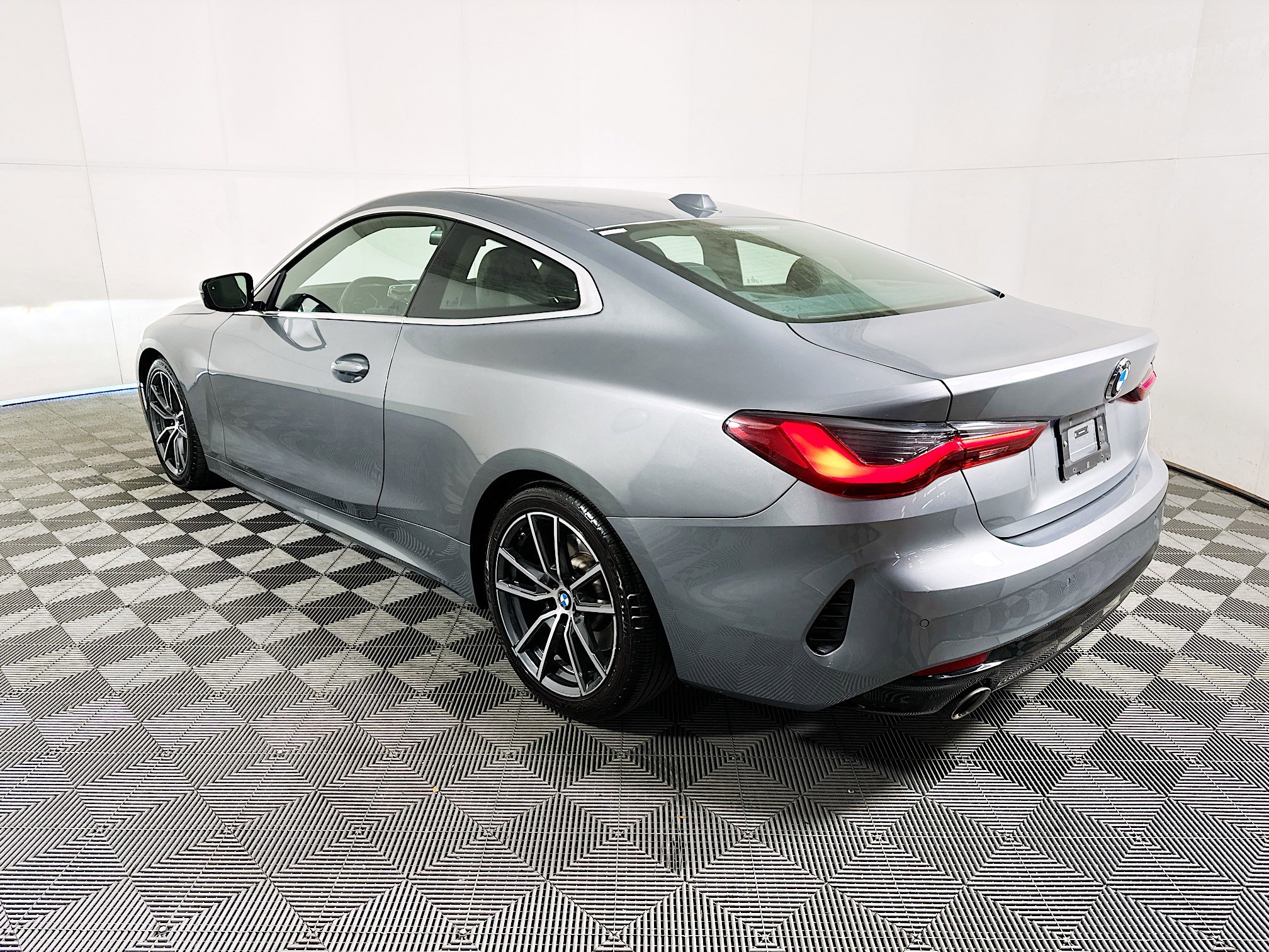 Used 2025 BMW 430i Coupe image 5