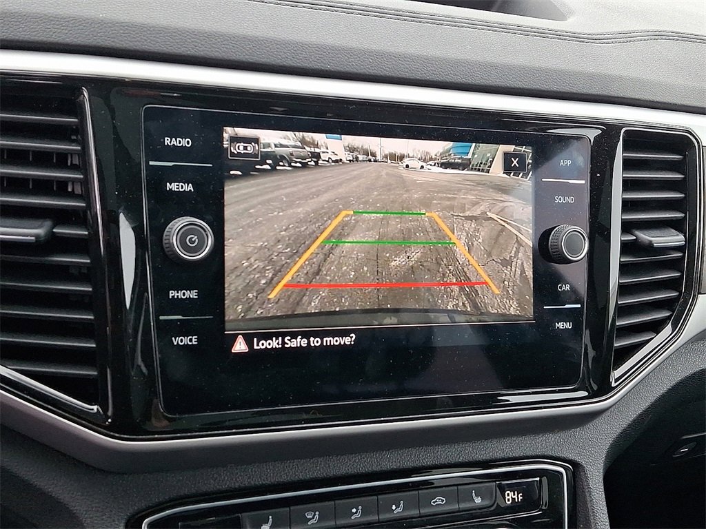 Used 2022 Volkswagen Atlas SE image 4