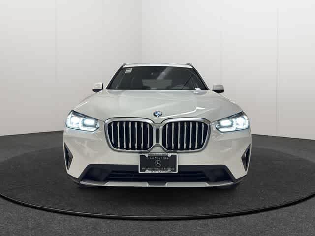 Used 2023 BMW X3 xDrive30i w/ Premium Package image 2
