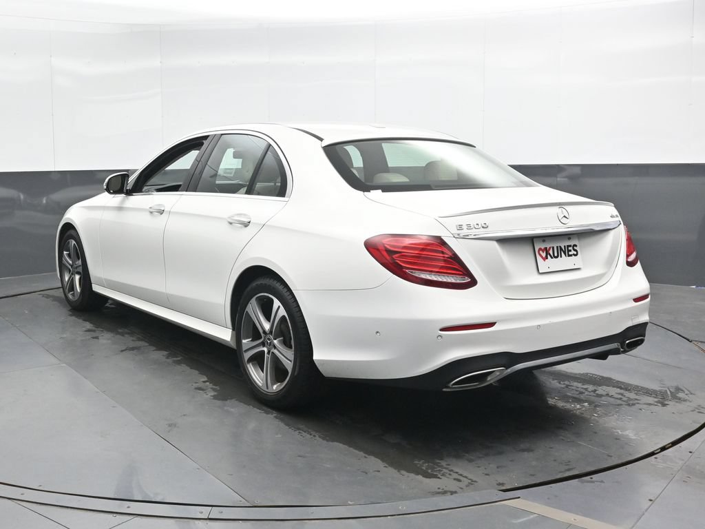 Used 2018 Mercedes-Benz E 300 4MATIC image 9