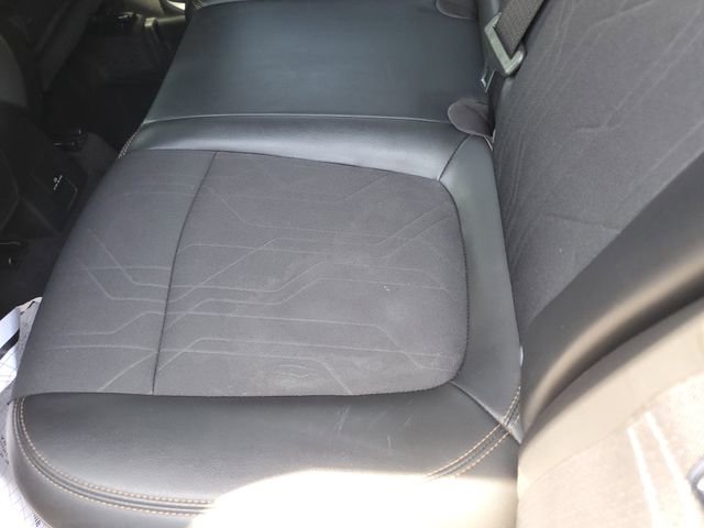 Used 2019 Chevrolet Trax LT w/ LT Convenience Package FWD image 15