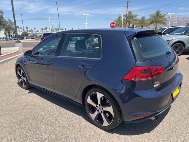 Used 2017 Volkswagen Golf 4-Door FWD image 5