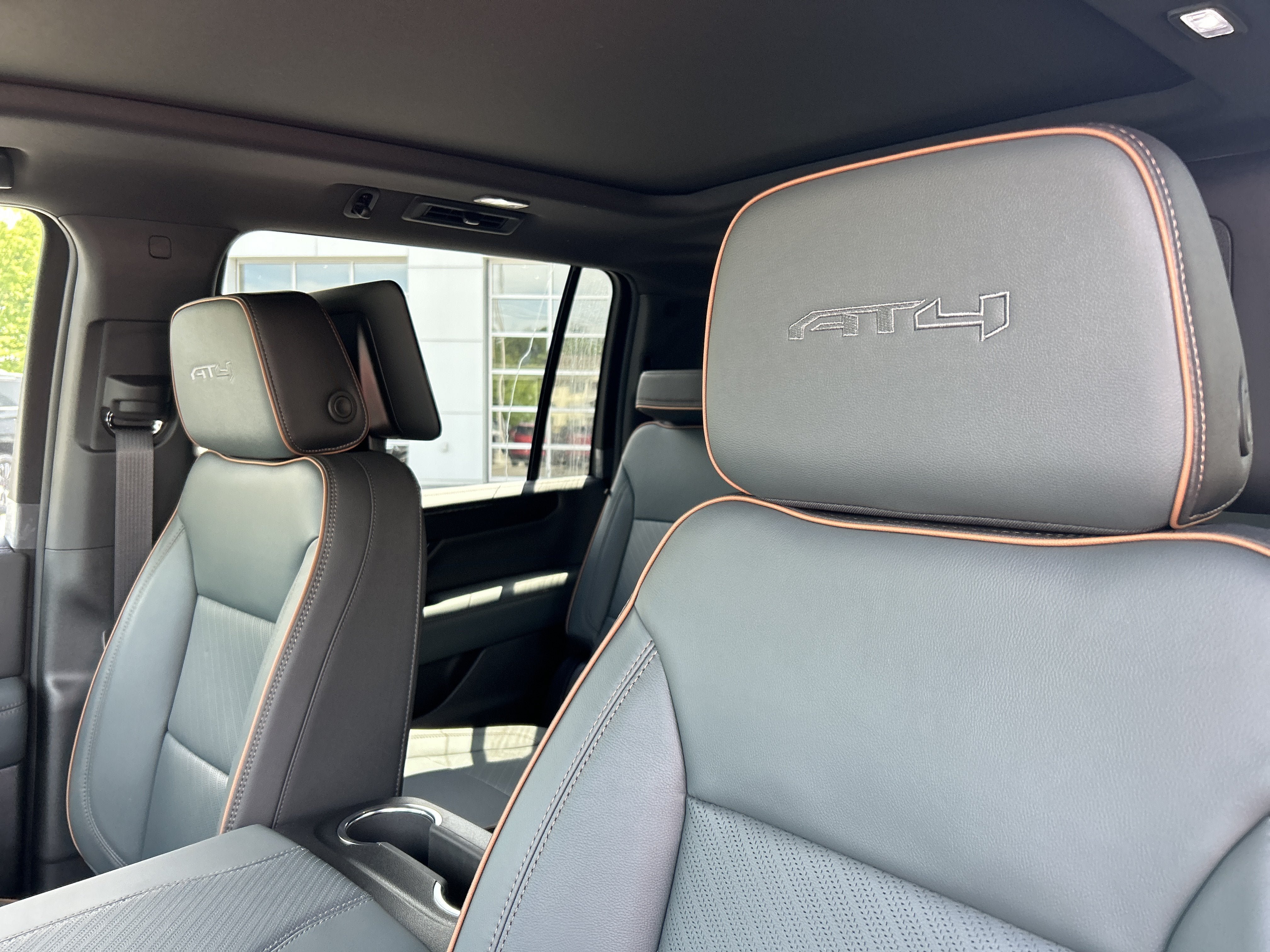New 2026 GMC Yukon XL AT4 w/ AT4 Premium Plus Package AWD/4WD image 22