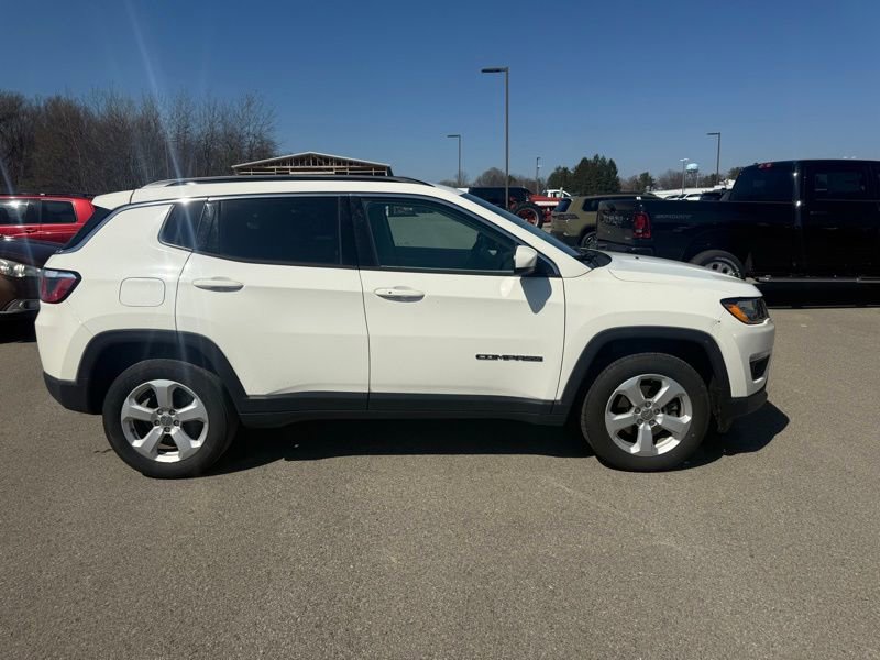 Used 2019 Jeep Compass Latitude w/ Popular Equipment Group image 5