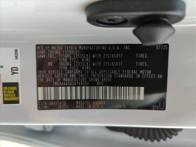 Used 2025 Toyota Corolla Cross L image 15