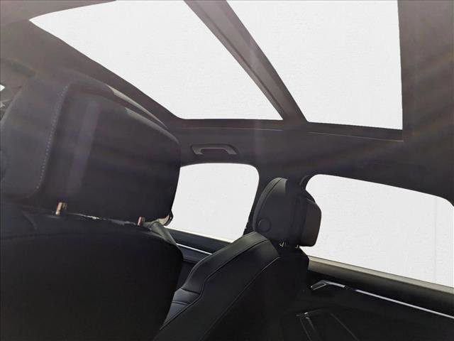 New 2025 Audi Q3 2.0T Premium image 17