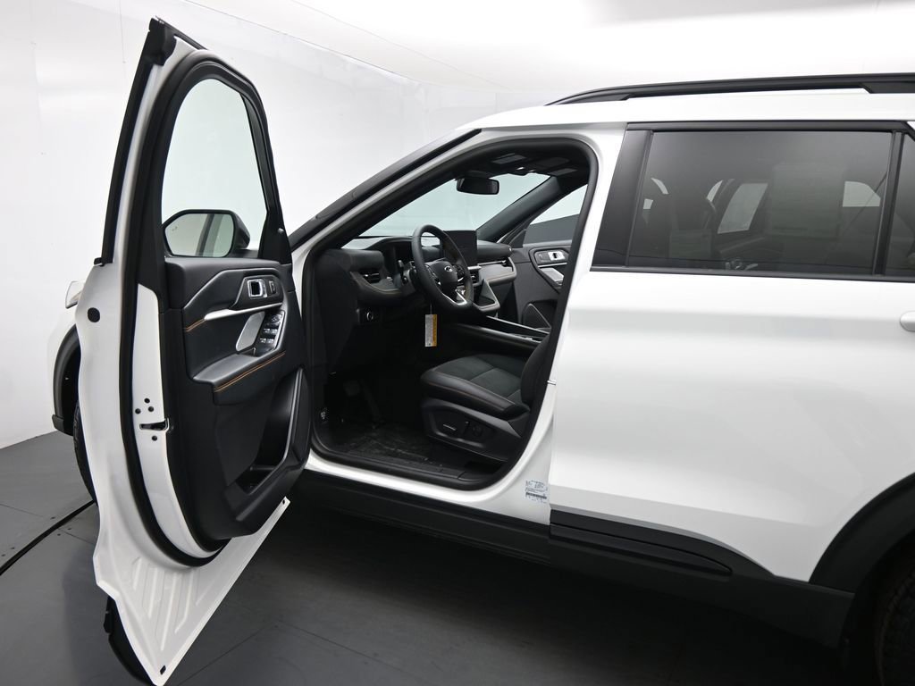 New 2026 Ford Explorer Tremor image 8