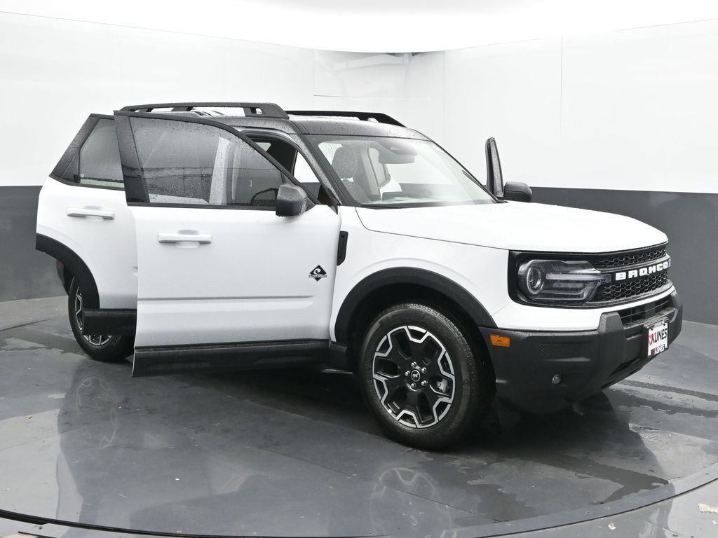 New 2025 Ford Bronco Sport Outer Banks image 51