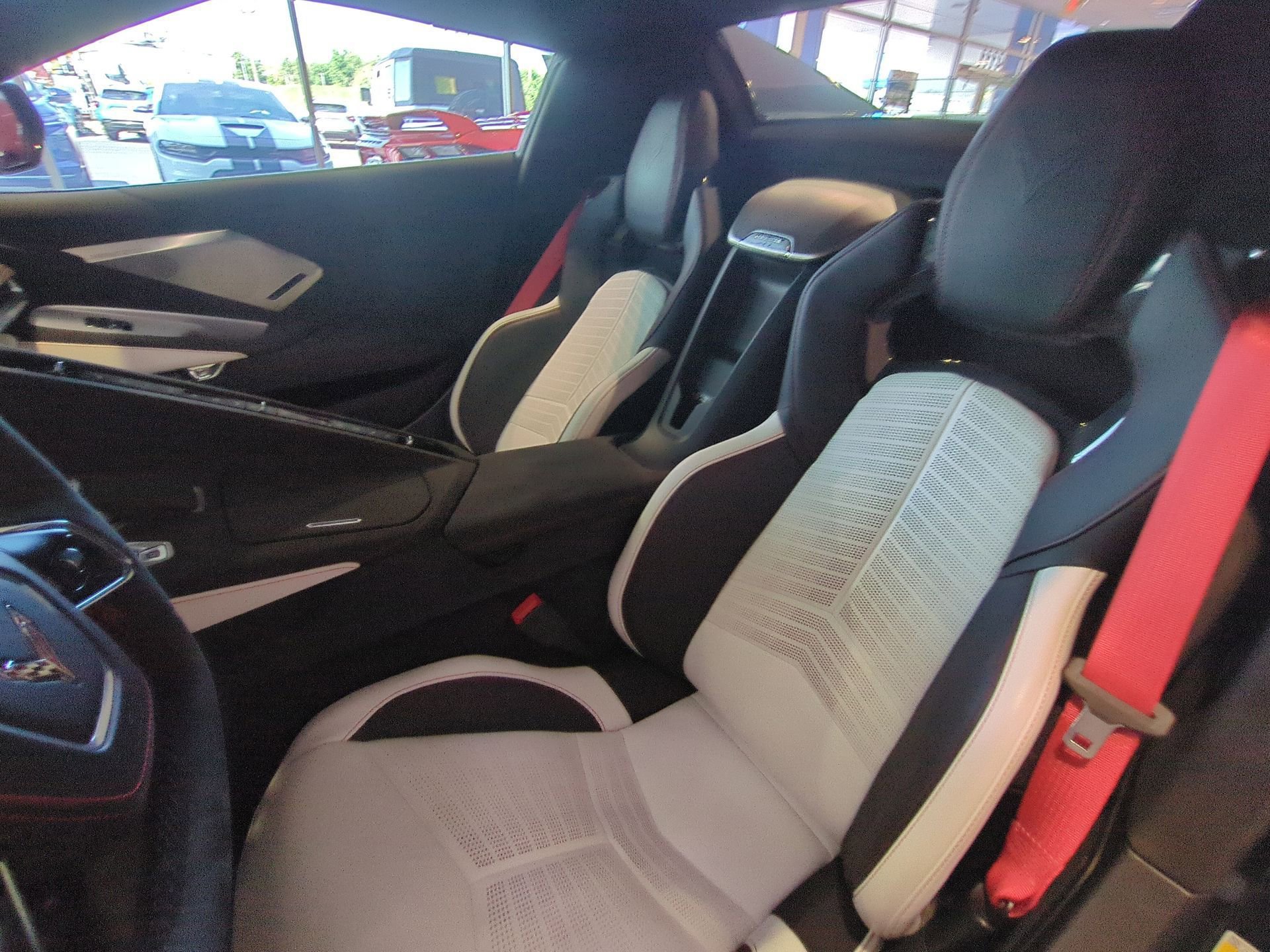 Certified 2023 Chevrolet Corvette Stingray Premium Conv w/ Z51 Performance Package image 19