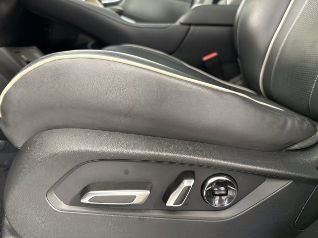 Used 2023 Acura RDX w/ Advance Package AWD/4WD image 21