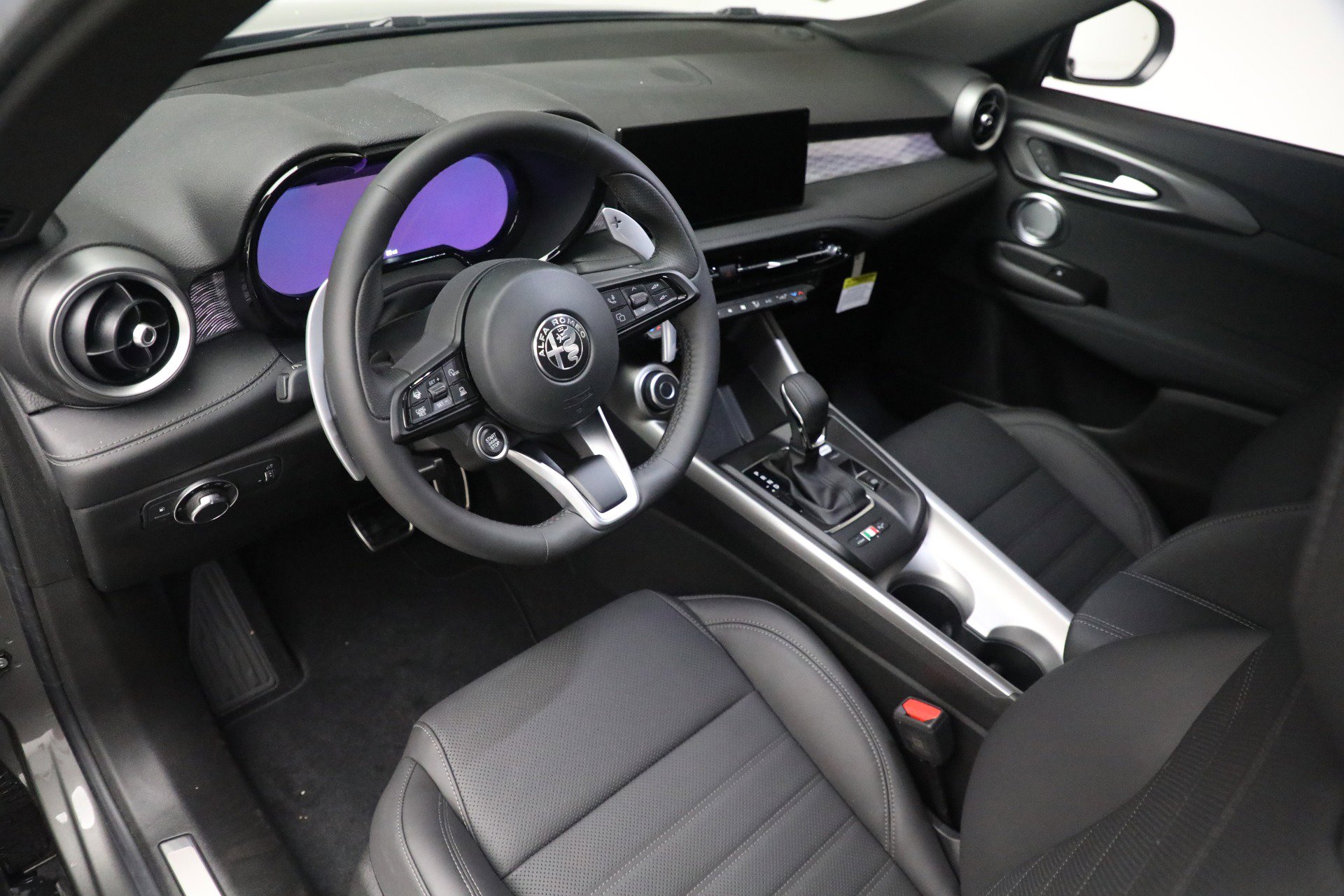 Used 2024 Alfa Romeo Tonale Veloce image 27