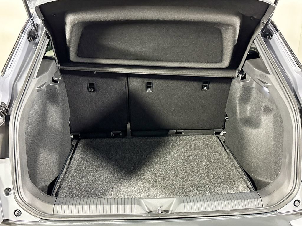 Certified 2024 Volkswagen ID.4 2WD image 22