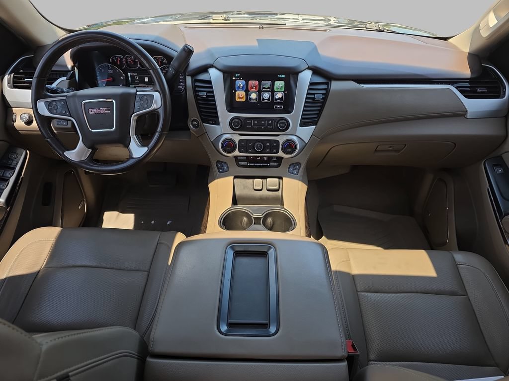 Used 2020 GMC Yukon XL SLT w/ Open Road Package AWD/4WD image 11