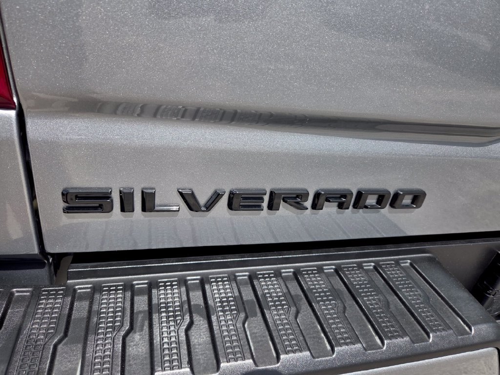 Used 2023 Chevrolet Silverado 1500 RST w/ All Star Edition Plus AWD/4WD image 14