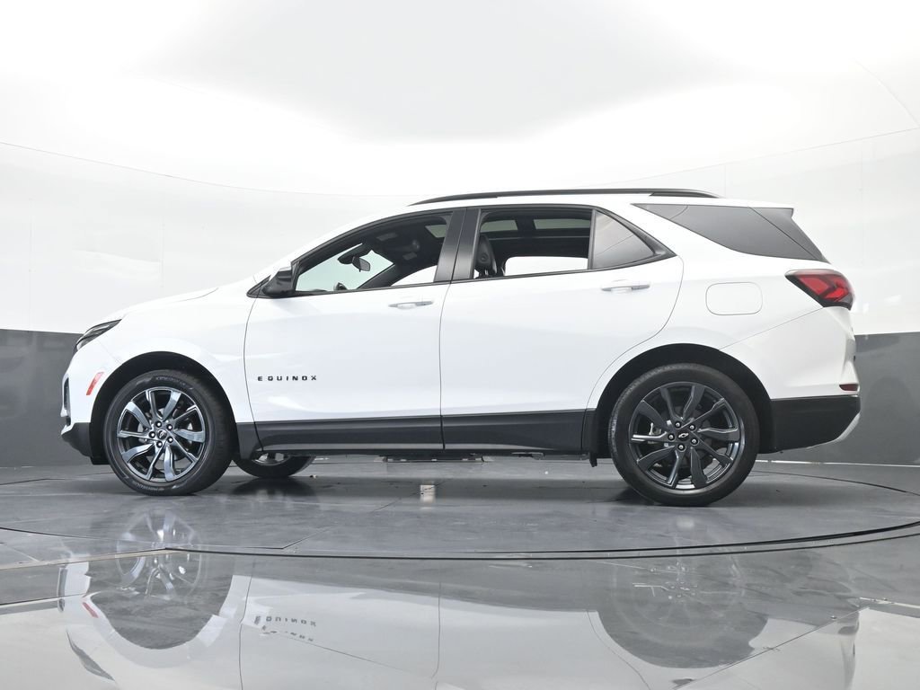 Used 2022 Chevrolet Equinox RS w/ Infotainment Package image 65