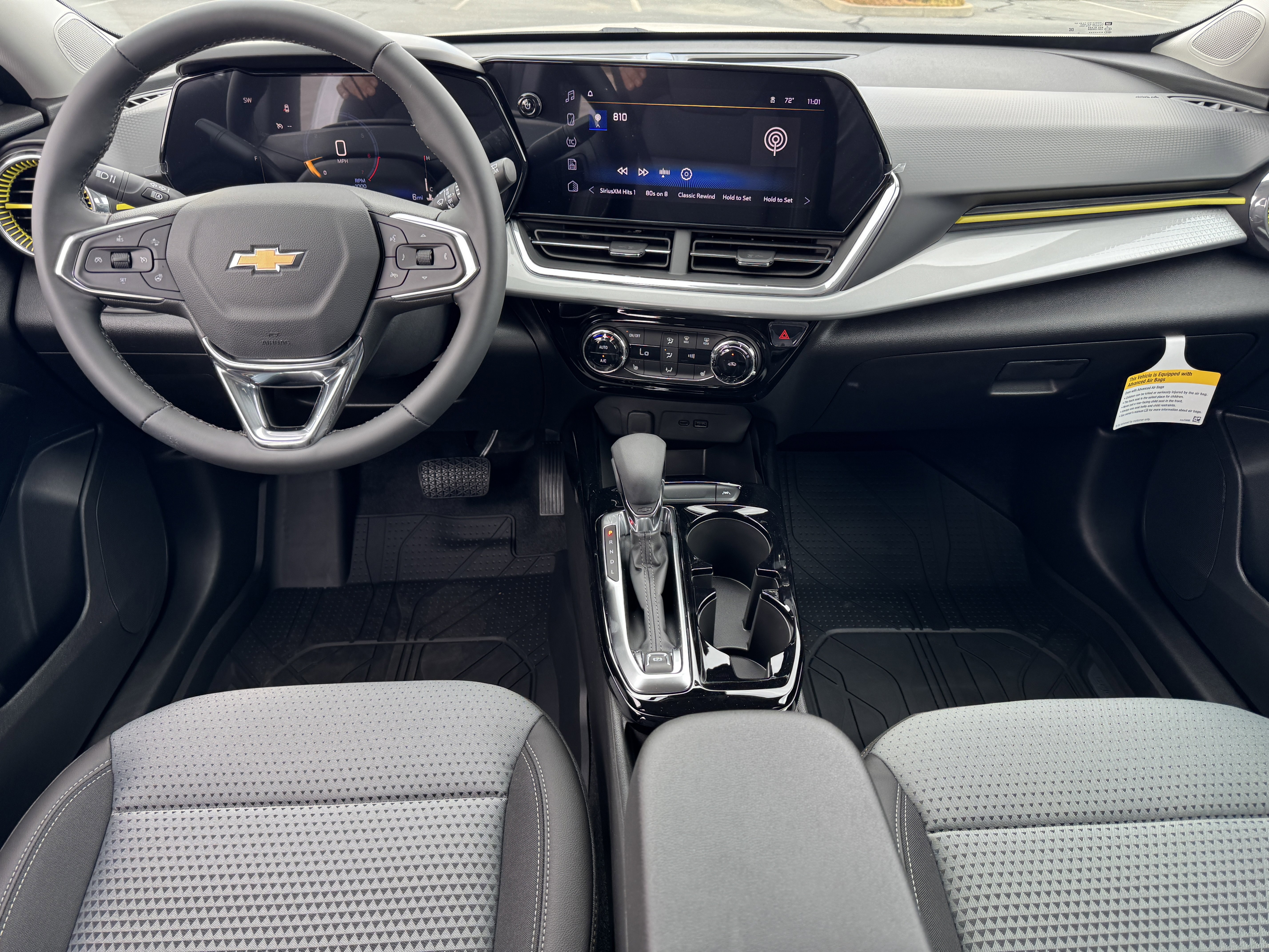 New 2025 Chevrolet Trax LT w/ LT Convenience Package image 16