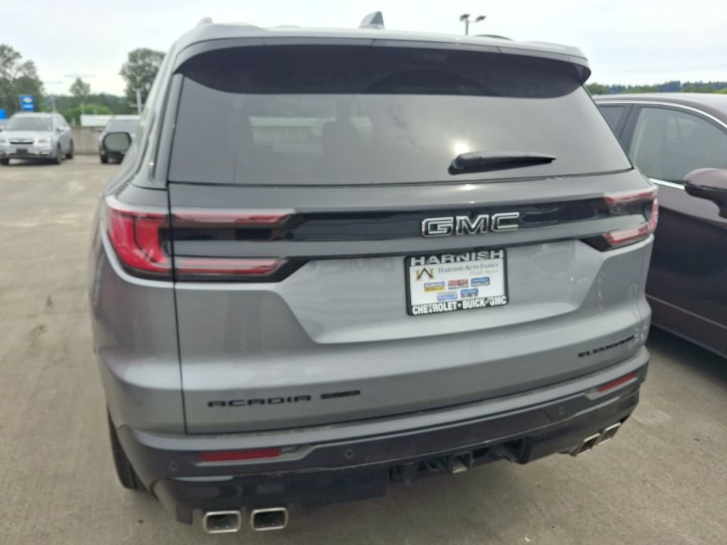 Used 2026 GMC Acadia Elevation w/ Black Edition AWD/4WD image 9