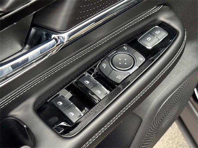 New 2026 Lincoln Corsair Premiere image 21