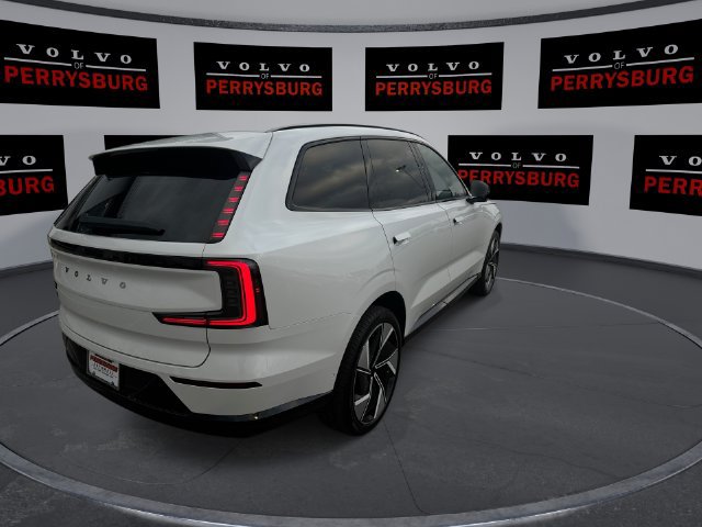 New 2025 Volvo EX90 Plus AWD/4WD image 8