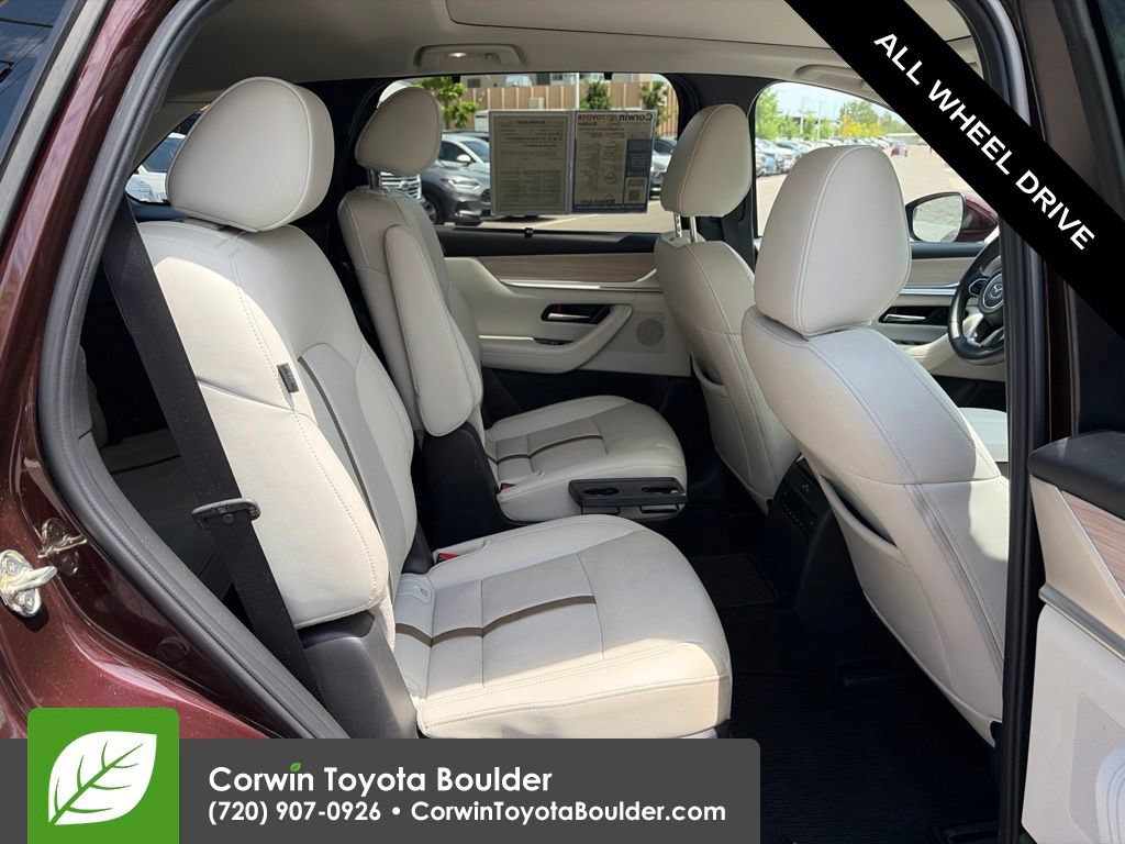 Used 2024 MAZDA CX-90 Plug-In Hybrid w/ Premium Plus AWD/4WD image 17