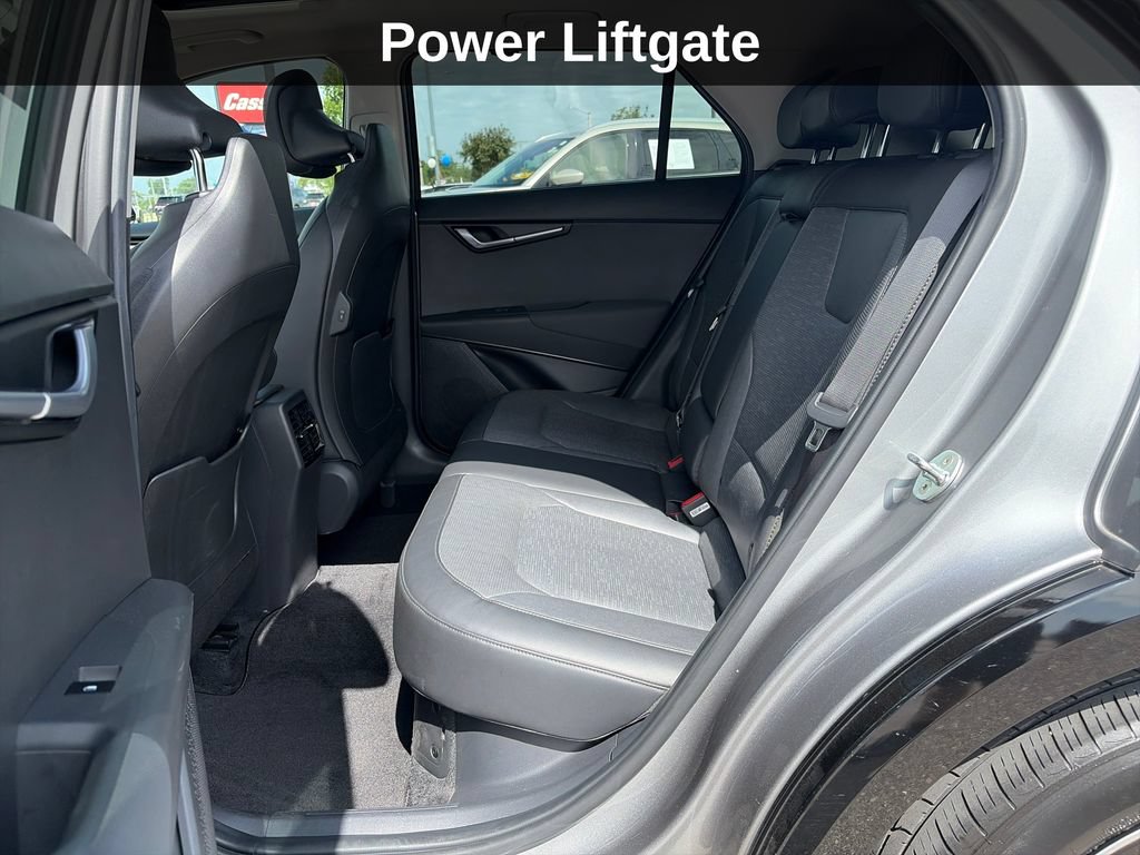 Used 2023 Kia Niro FWD image 16