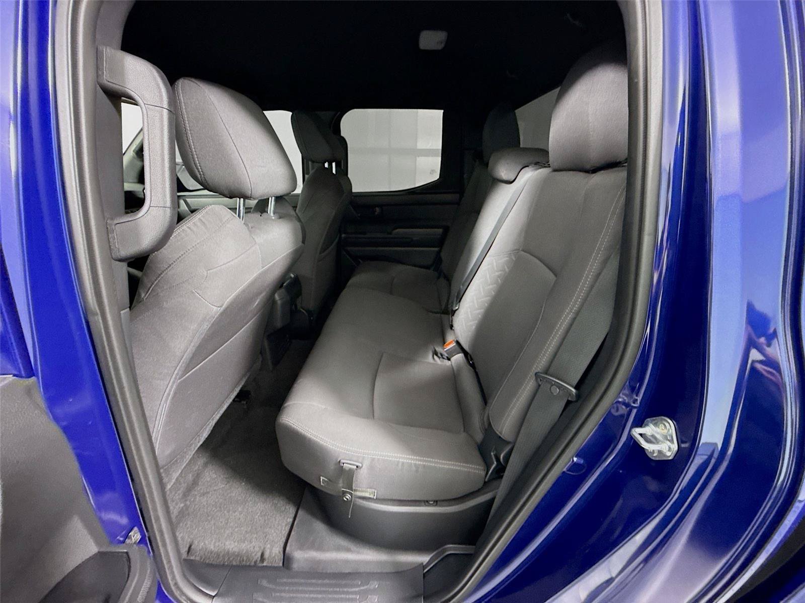 Used 2025 Toyota Tacoma SR5 RWD image 18