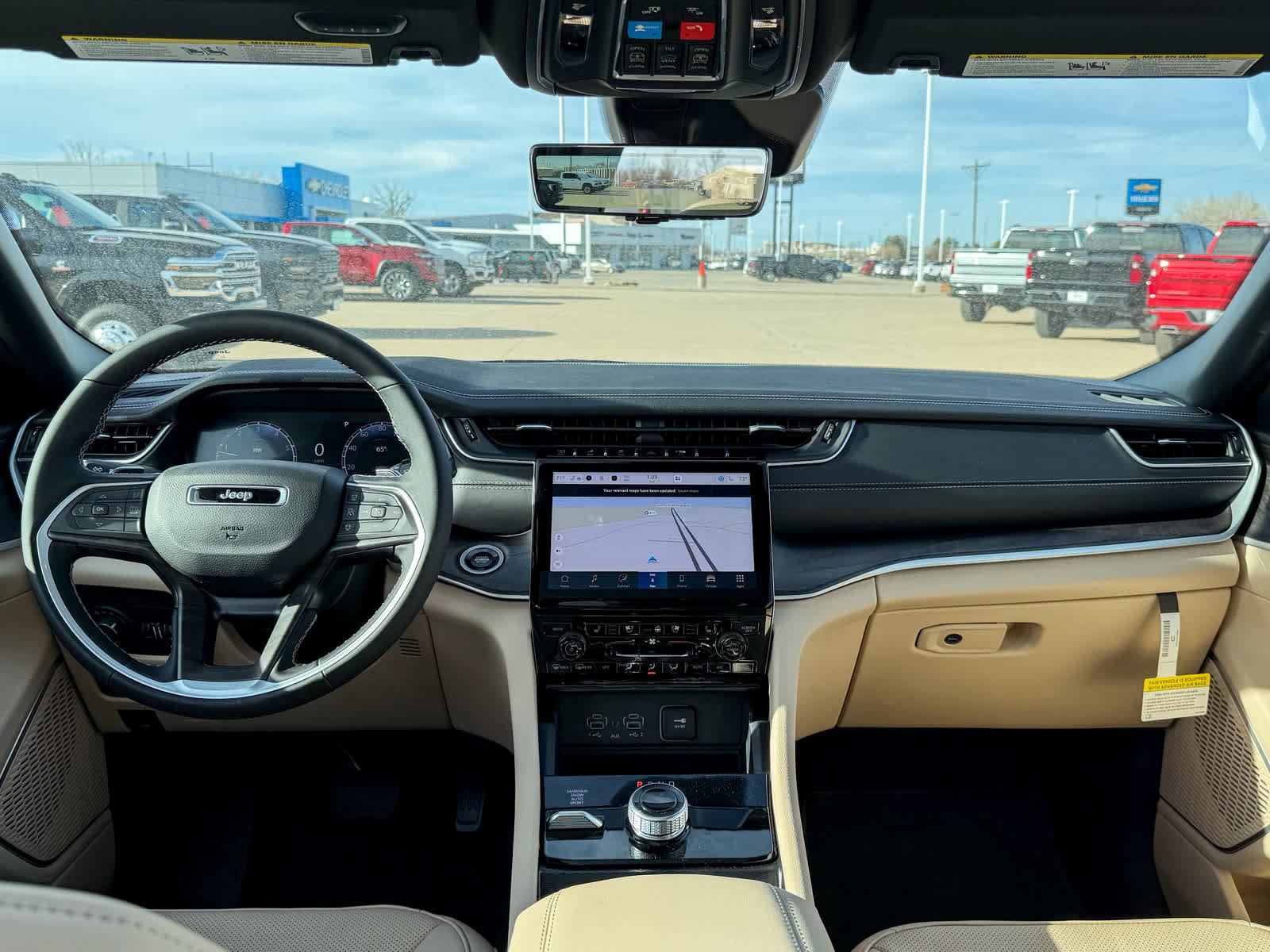 New 2025 Jeep Grand Cherokee L Limited w/ Luxury Tech Group II image 14