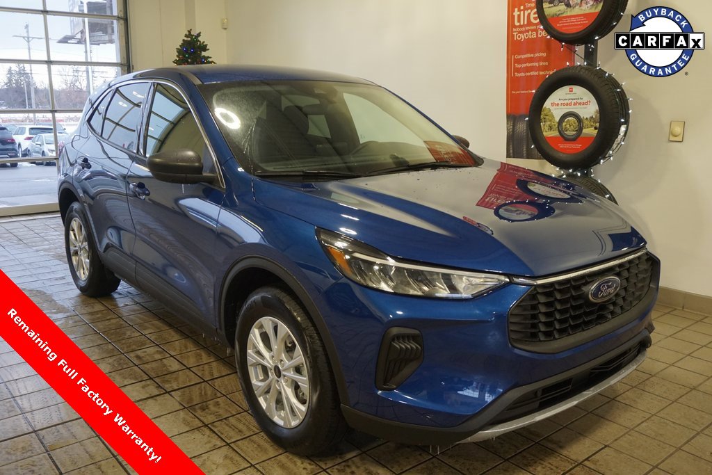 Used 2023 Ford Escape Active image 1