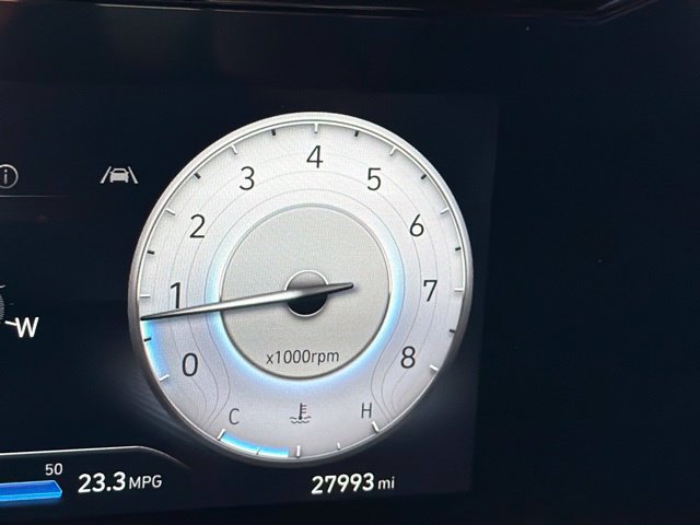 Used 2024 Hyundai Elantra SEL FWD image 30