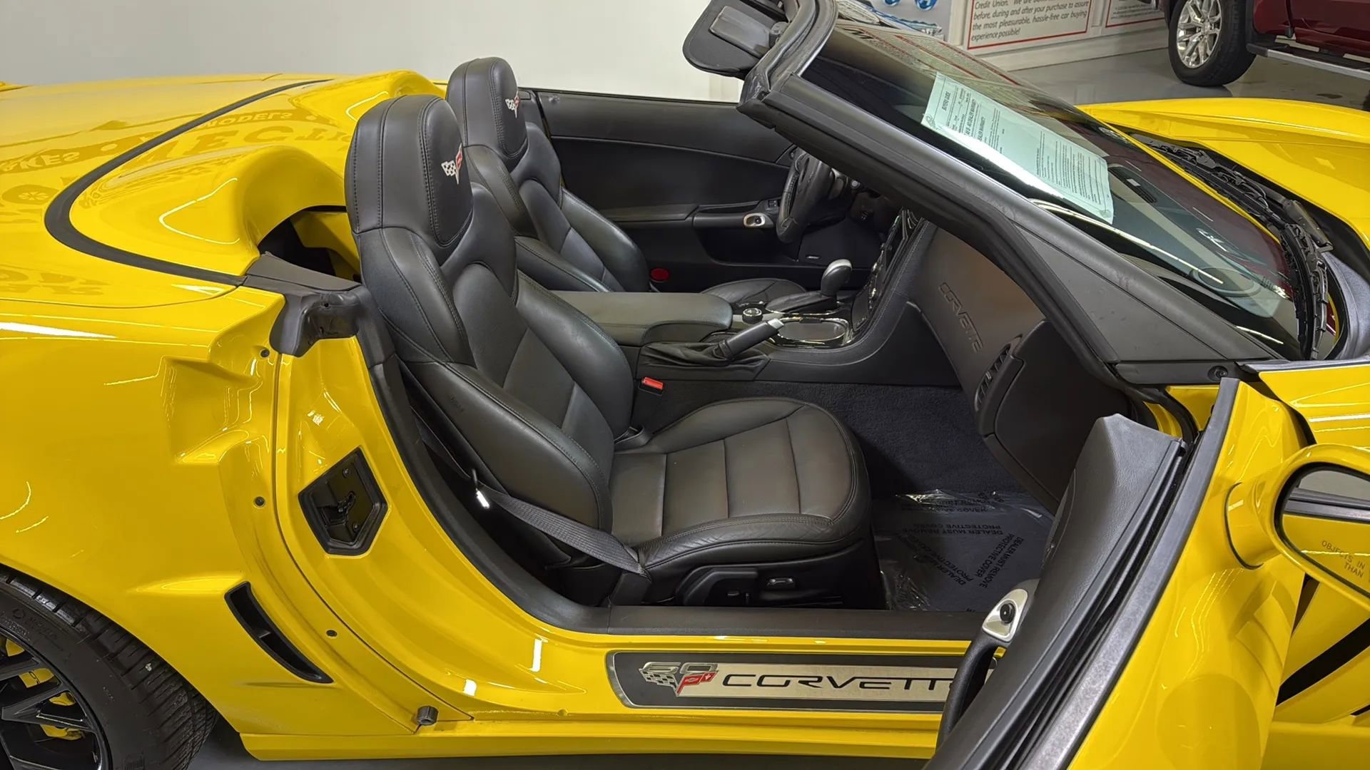 Used 2013 Chevrolet Corvette Grand Sport w/ 3LT Preferred Equipment Group image 21