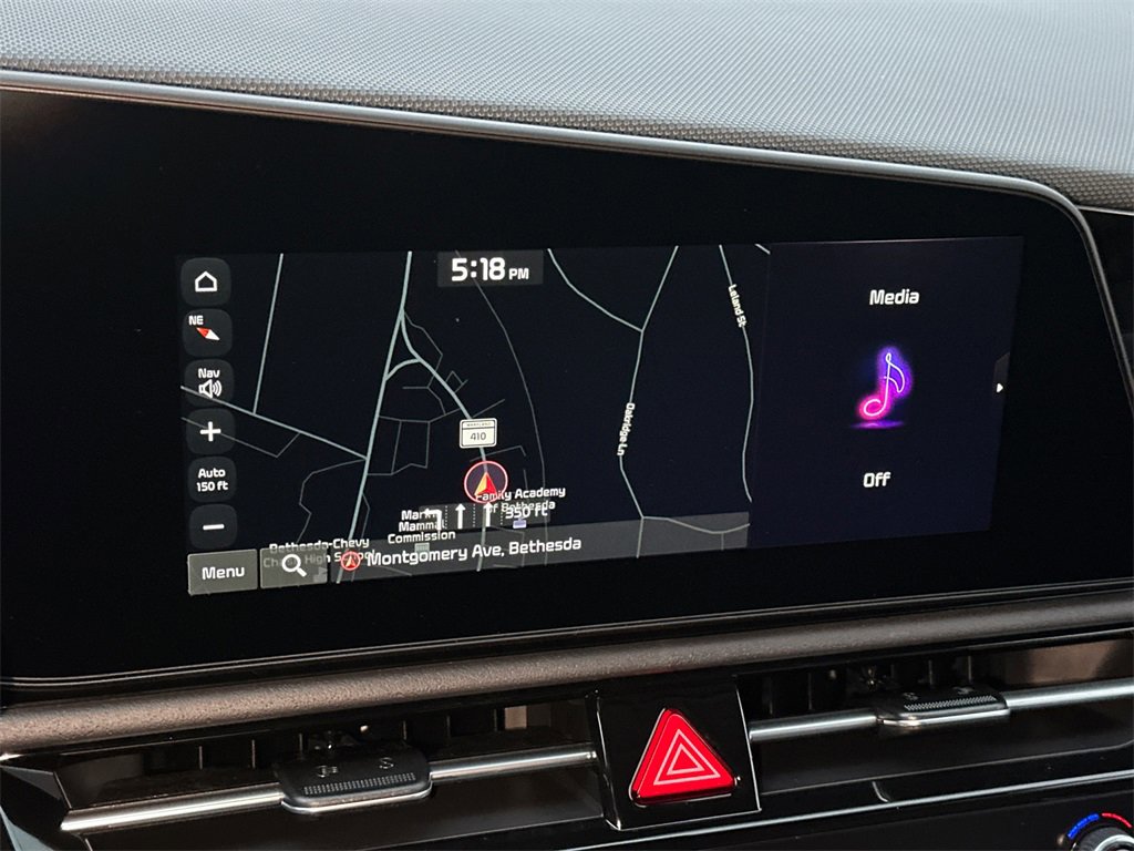 New 2025 Kia Niro Wind image 19