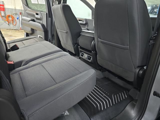 Used 2023 Chevrolet Silverado 1500 LT image 14