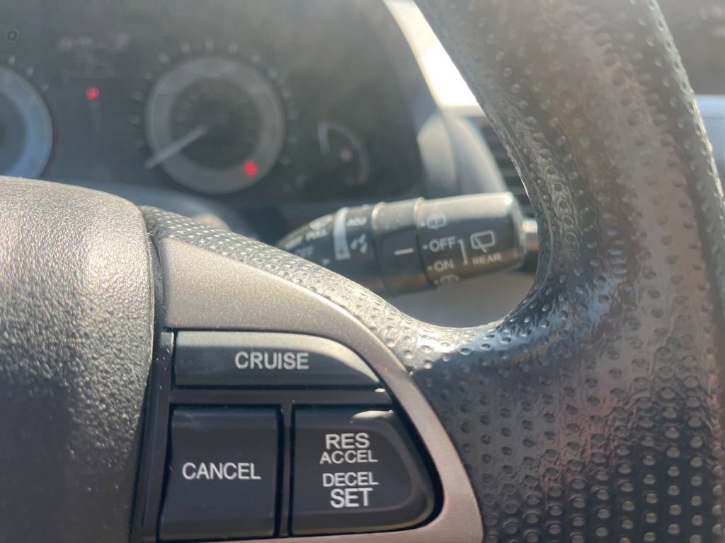 Used 2016 Honda Odyssey SE image 14