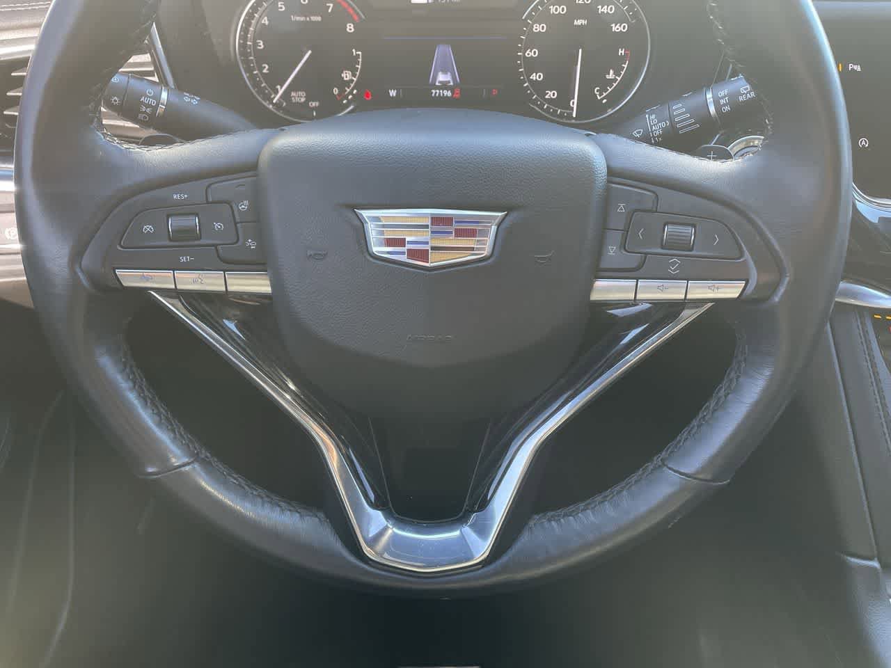 Used 2023 Cadillac XT6 Premium Luxury FWD image 10