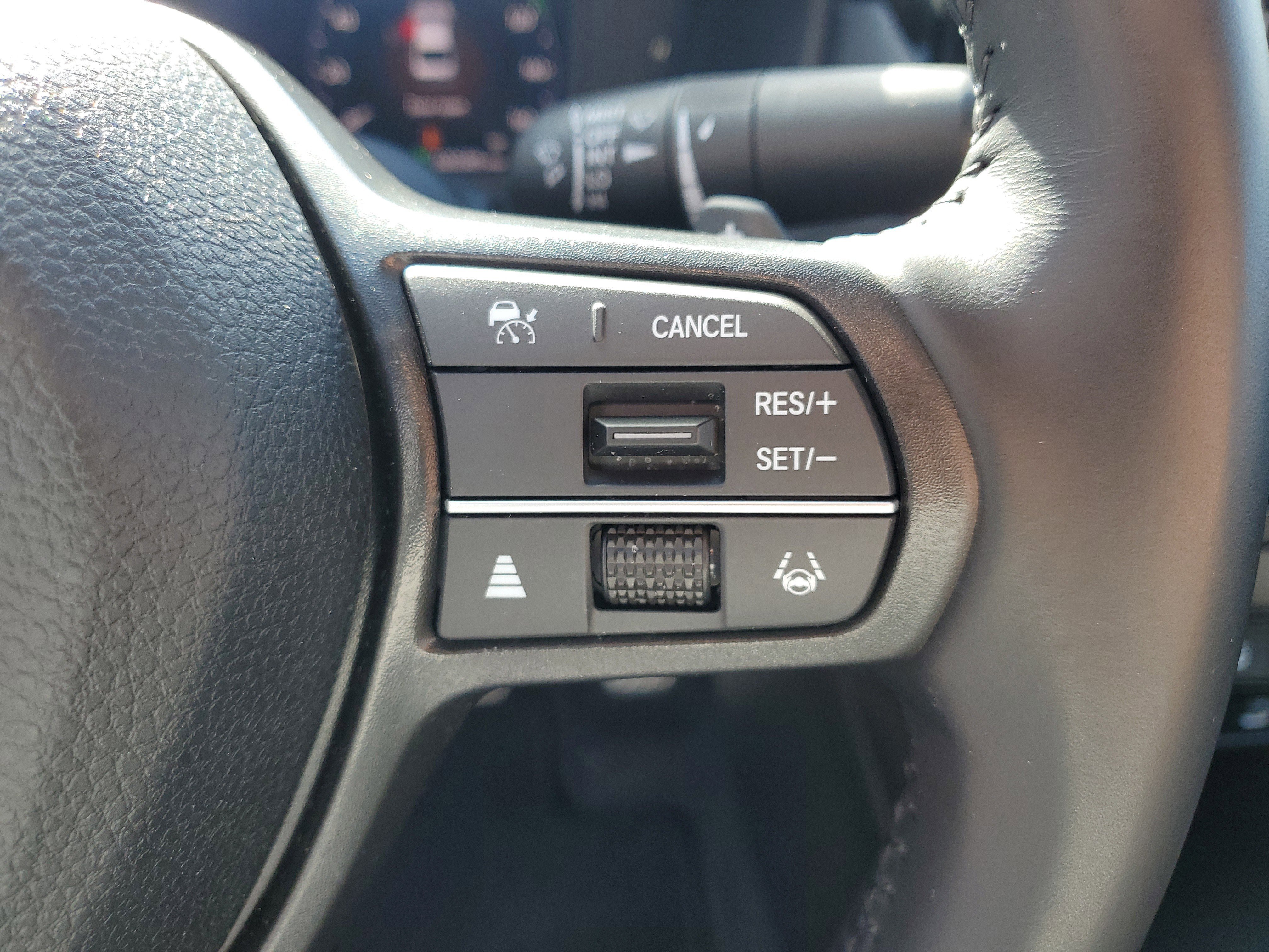 Used 2024 Honda Accord Sport image 27