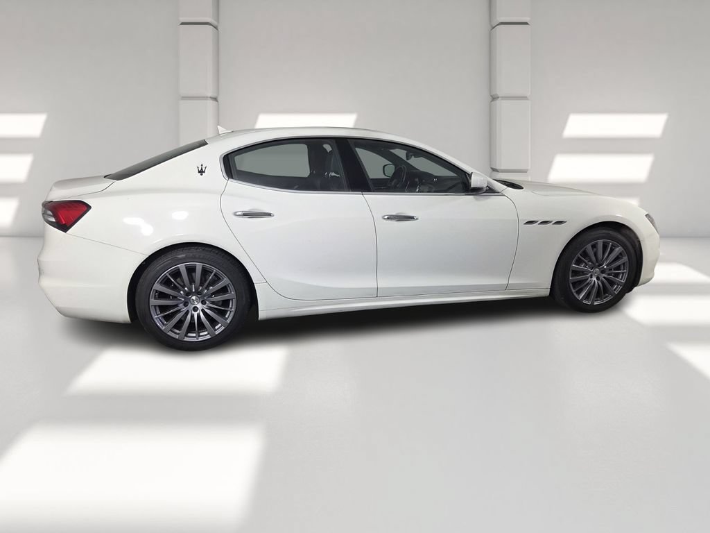 Used 2022 Maserati Ghibli Modena RWD image 5