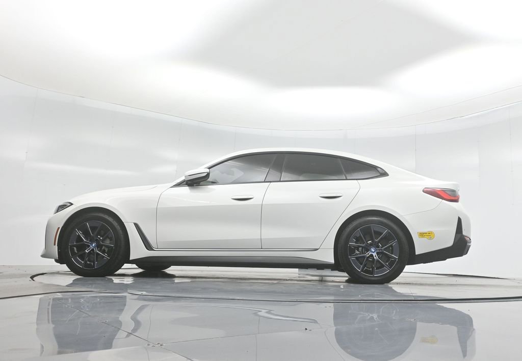 Used 2022 BMW i4 eDrive40 w/ Premium Package image 52