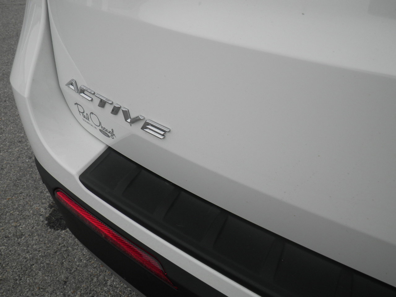 Certified 2025 Ford Explorer Active w/ Active Comfort Package image 10